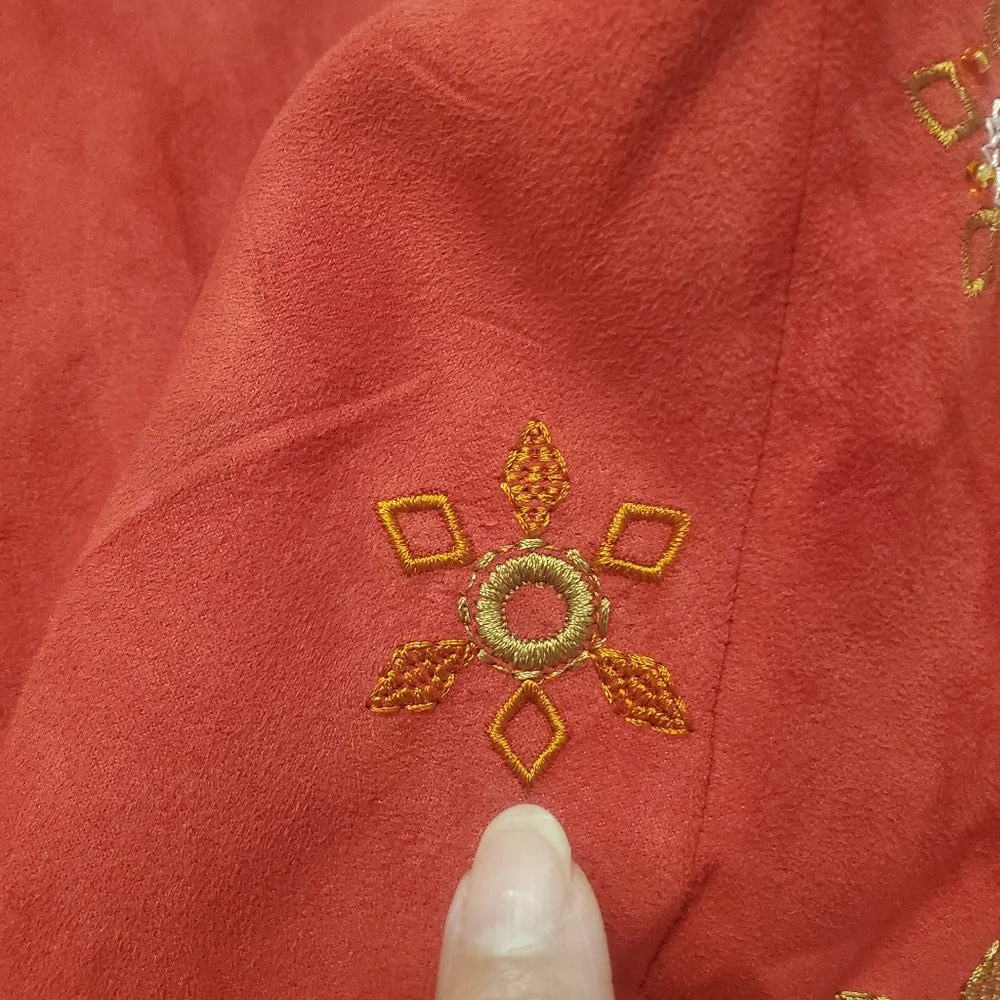 ColdWater Creek Red Faux Suede Embroidered Embellished Blazer Sz14 Chic Grandma - Picture 9 of 16